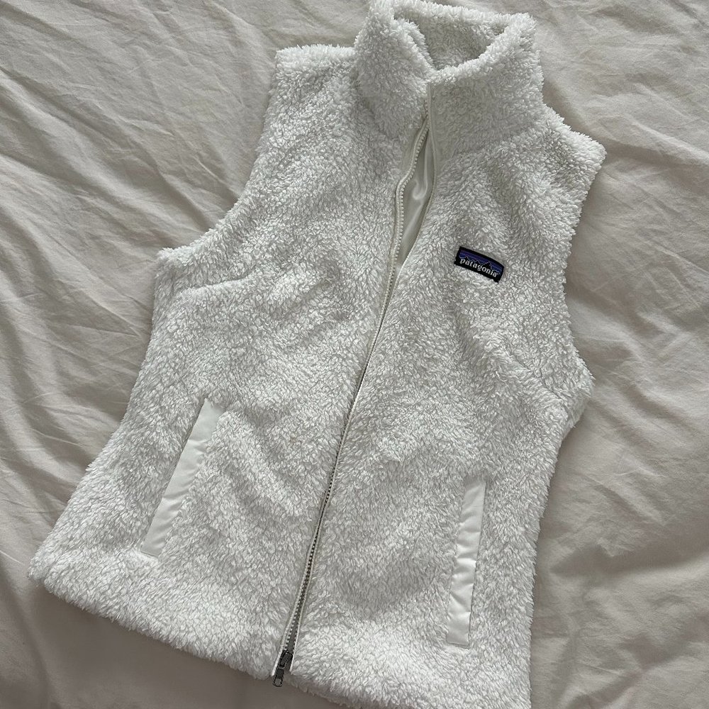 PATAGONIA Women's Los Gatos Fleece Vest in Birch White